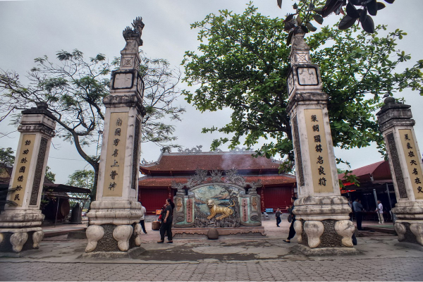Tổng hợp kinh nghiệm đi Đền Ông Hoàng Mười (Nghệ An) 2023