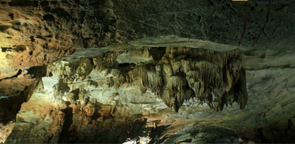 Hang Ba Tam Cốc